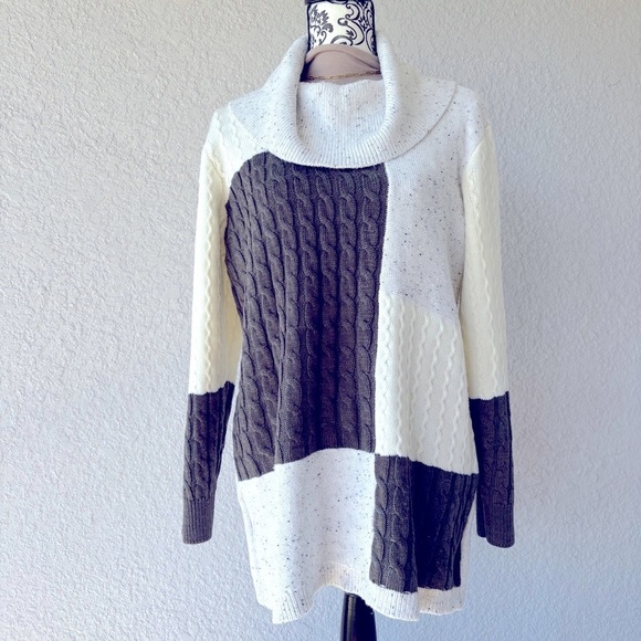 Calvin Klein Sweaters - Calvin Klein Cozy Cable Knit Color Block Sweater XL